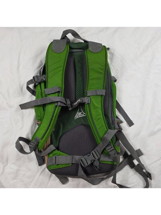 Camelbak Rim Runner Hydration Backpack Green Lightweight Hiking Pack Camping main image 6